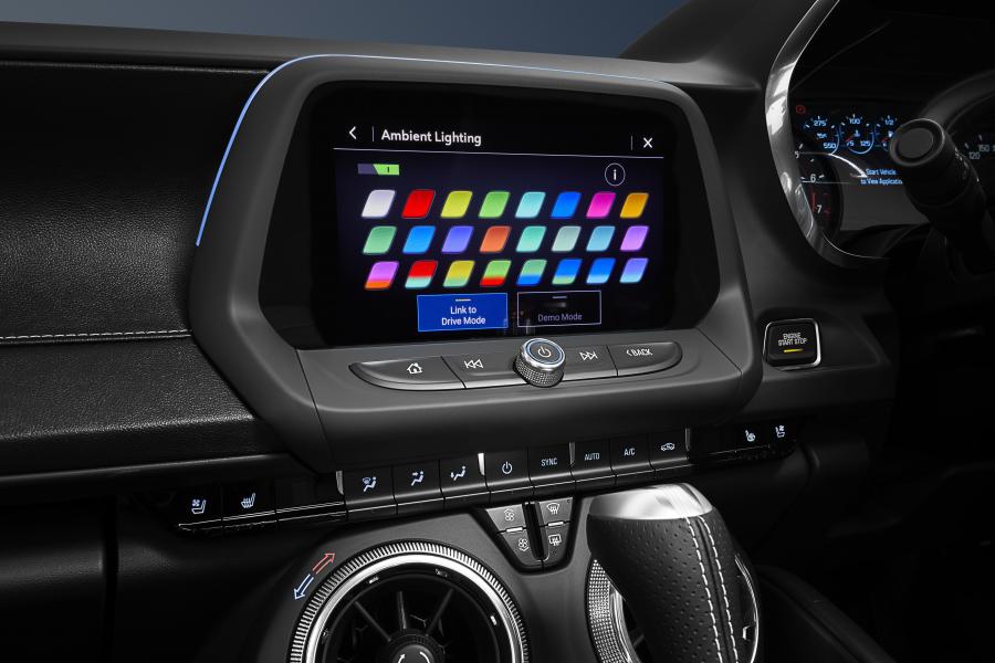 Детали интерьера Chevrolet Camaro 2SS 2019 года  (AU) (фото 9 из 15)